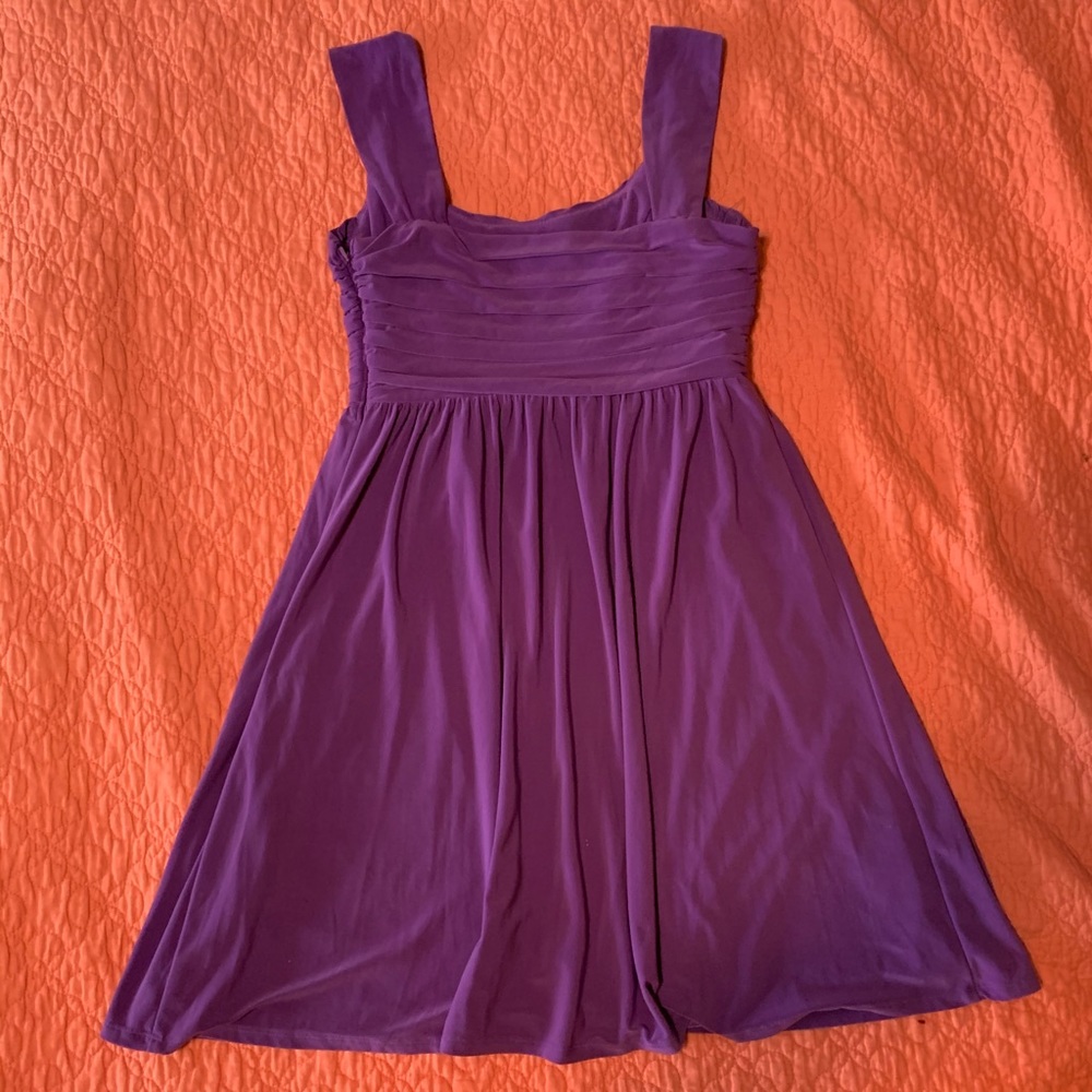 Purple dress - Picture 2 of 3